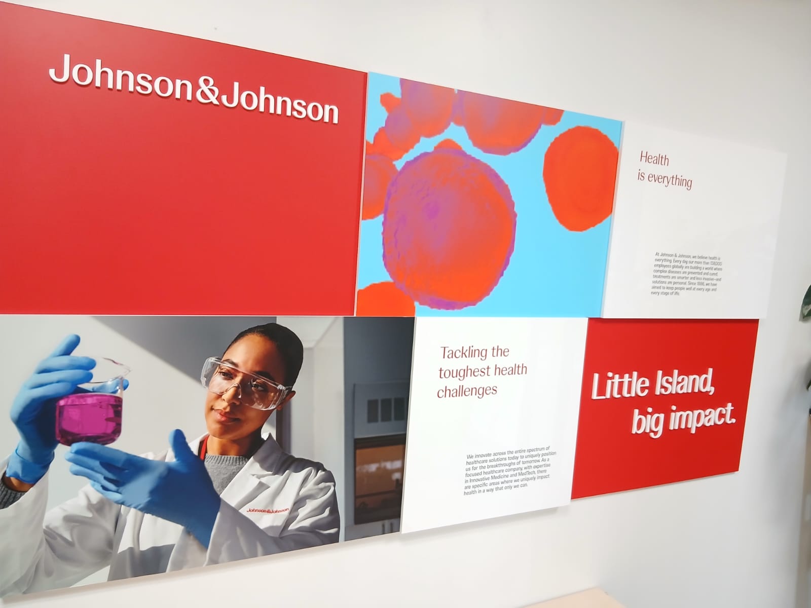 Story-telling-Display